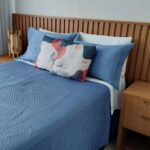 Cabeceira_ripada_criado_Louro freijo_2